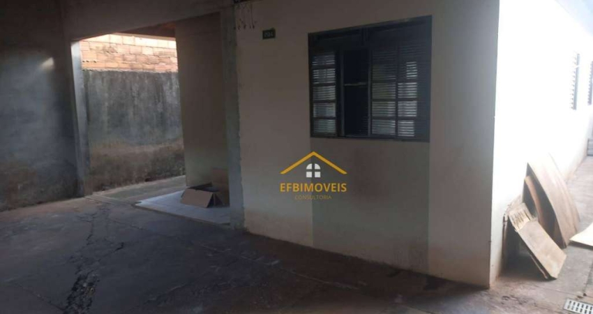 Casa com 3 dormitórios à venda por R$ 350.000 - Jardim Campos Verdes - Nova Odessa/SP
