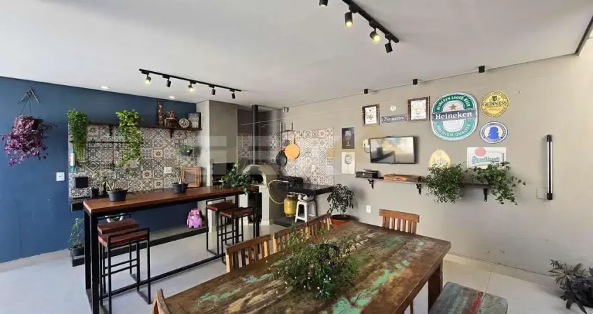 Casa de 2 pavimentos à venda no bairro Santa Marta, 3 quartos, 1 suíte e área go