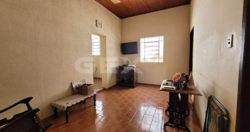 Lote à venda no Centro com 252 m².