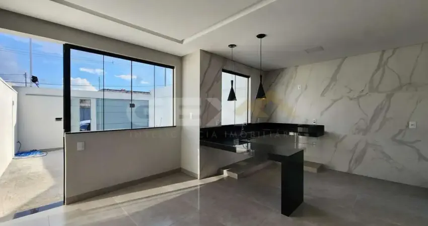 Casa à venda no bairro Jardinópolis, 3 quartos, 1 suíte e 2 vagas.