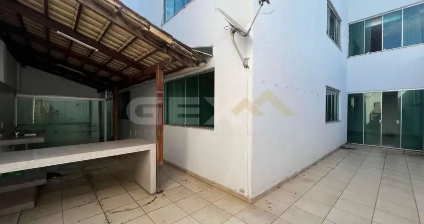 Apartamento à venda no bairro Porto Velho, 3 quartos, 1 suíte e 2 vagas.