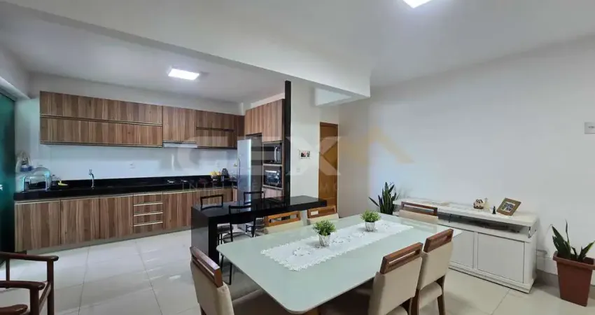 Apartamento à venda no bairro Santo Antônio, 3 quartos, 1 suíte e 2 vagas.