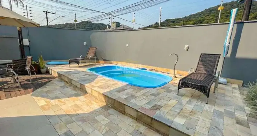 Casa com 3 quartos à venda no Saguaçu, Joinville 