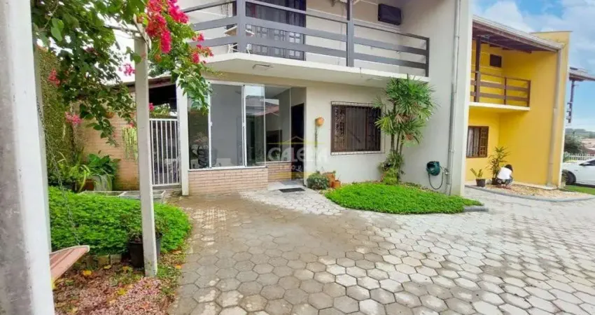 SOBRADO GEMINADO no FLORESTA com 3 quartos para VENDA, 102 m²