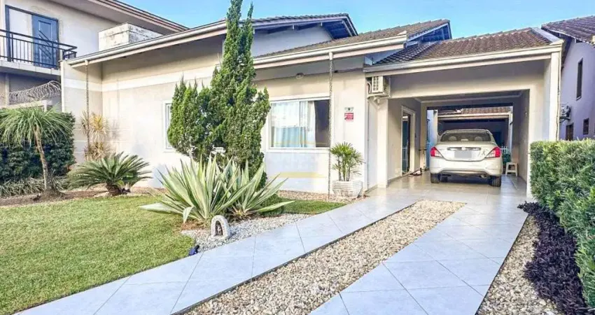 CASA no ESPINHEIROS com 3 quartos para VENDA, 177 m²