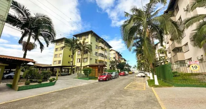 Apartamento com 3 quartos para alugar no América, Joinville