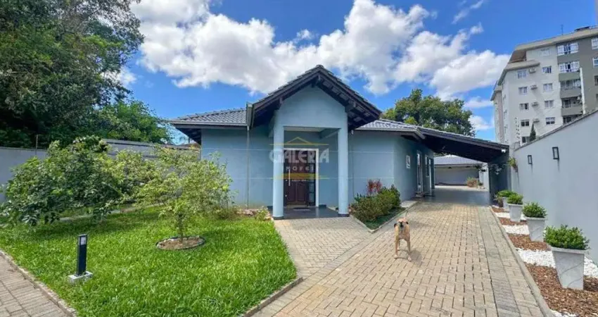 Casa com 3 quartos à venda no Bucarein, Joinville 