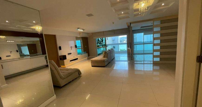 Excelente apartamento no Condomínio Murano na Praia de Icaraí.