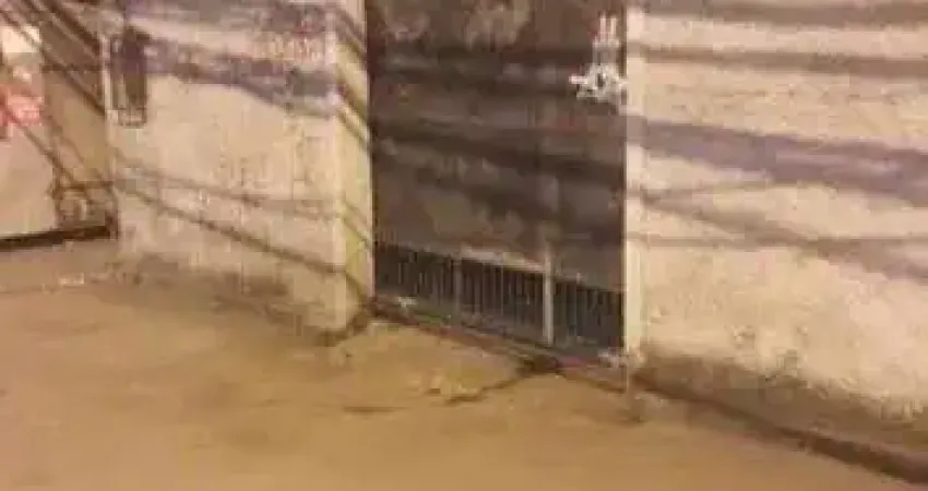 Casa com 3 quartos à venda na Rua Alfredo Bahiense, Boaçu, São Gonçalo