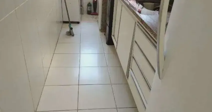 Ótimo apartamento no Condomínio do Edifício Pratique Residentiel