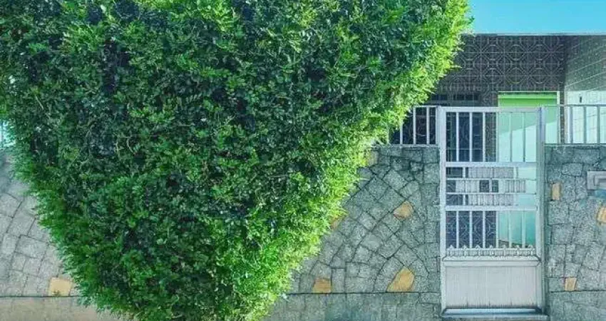 Casa com 2 quartos à venda na Rua Primeiro de Outubro, Porto Novo, São Gonçalo