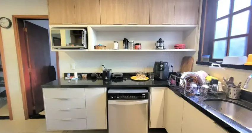 Excelente Casa em Maria Paula com Piscina