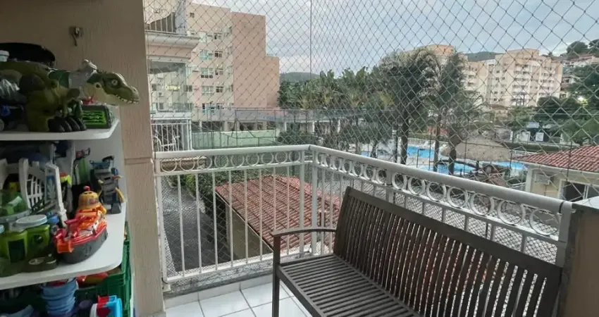 Excelente Apartamento no Condomínio Chácara Pendotiba.