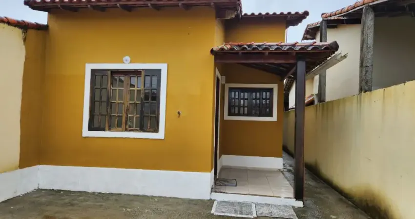 Casa com 2 quartos à venda na Rua Quarenta e Seis, 40, Jardim Atlântico Central (Itaipuaçu), Maricá