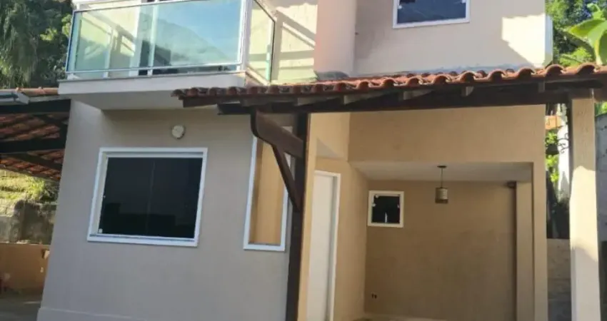 Casa em condomínio fechado com 3 quartos à venda na Travessa Suécia, 855, Rio do Ouro, São Gonçalo
