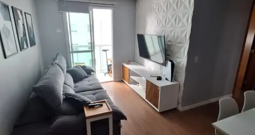 Excelente Apartamento no Condomínio Jardim Pendotiba no Rio do Ouro em SG.