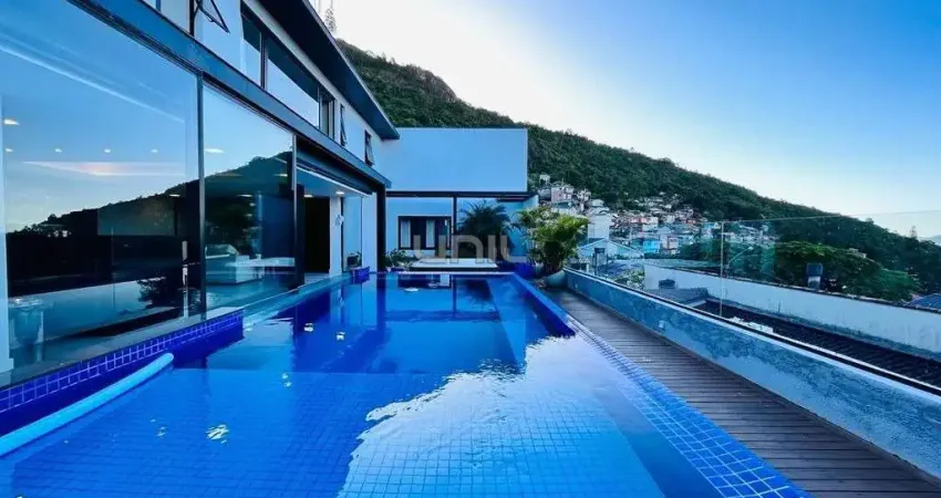 Casa com 4 quartos à venda na Trindade, Florianópolis 