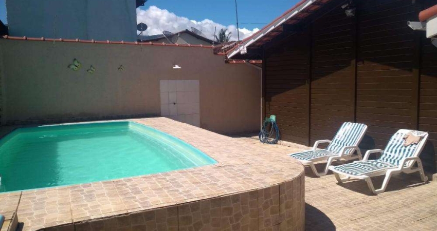 Casa com 3 Quartos no Porto novo em Caraguatatuba, piscina à Venda