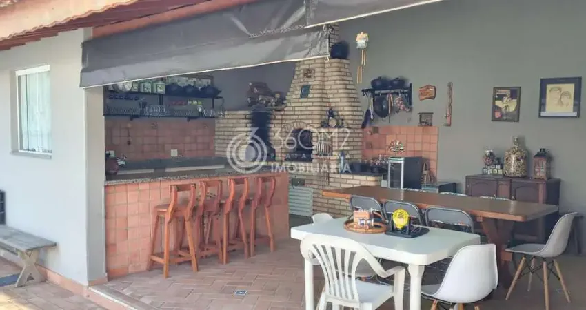 Casa para Venda em Santo André, Vila Eldízia, 3 dormitórios, 1 suíte, 4 banheiros, 5 vagas