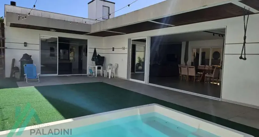 Venda casa no bairro paes leme em imbituba sc – 3 dormitórios, quintal amplo e escritura pública