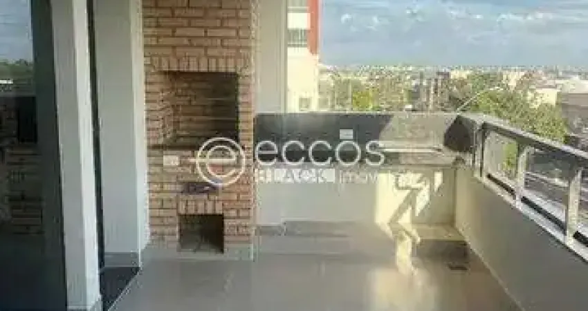 Apartamento à venda, 3 quartos, 1 suíte, 2 vagas, Granada - Uberlândia/MG