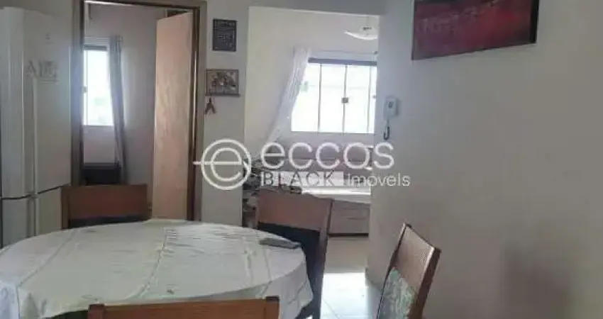 Casa à venda, 3 quartos, 1 suíte, 3 vagas, chácaras tubalina e quartel - uberlândia/mg
