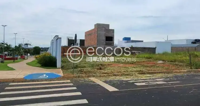 Terreno à venda na Rua Horizonte, 81, Aclimação, Uberlândia