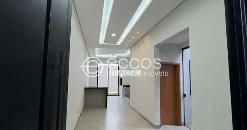Casa à venda, 3 quartos, 1 suíte, 2 vagas, Novo Mundo - Uberlândia/MG