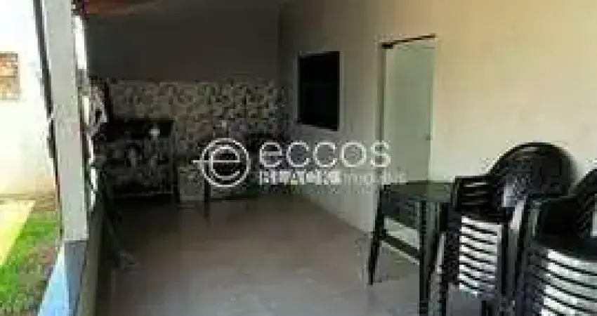 Casa à venda, 2 quartos, 1 suíte, 2 vagas, jardim brasília - uberlândia/mg