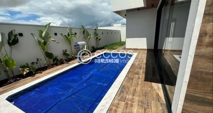 Casa em condomínio à venda, 4 quartos, 4 suítes, 6 vagas, Granja Marileusa - Uberlândia/MG