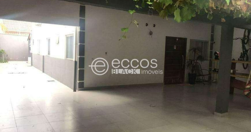 Casa à venda, 3 quartos, 1 suíte, 2 vagas, Jardim Europa - Uberlândia/MG
