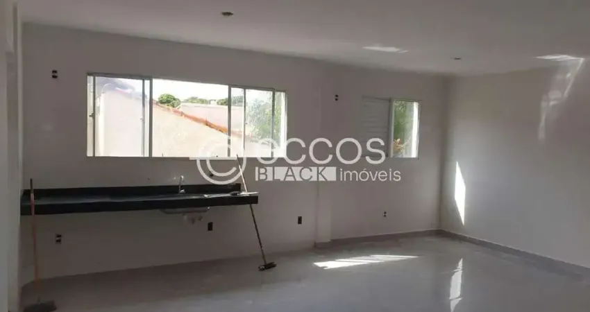 Apartamento à venda, 3 quartos, 1 suíte, 2 vagas, dona zulmira - uberlândia/mg