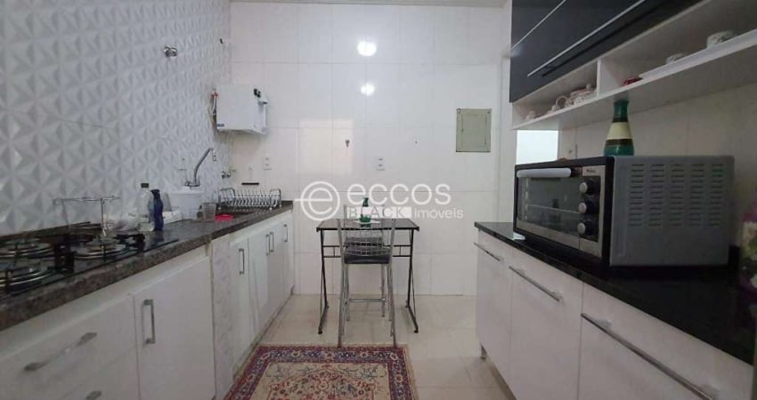 Apartamento à venda, 3 quartos, 1 suíte, 1 vaga, Saraiva - Uberlândia/MG