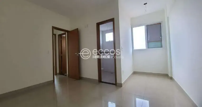 Apartamento à venda, 3 quartos, 1 suíte, 2 vagas, Santa Mônica - Uberlândia/MG
