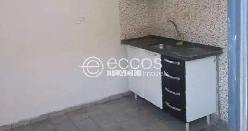 Casa com 2 quartos à venda na Rua da Costureira, 906, Planalto, Uberlândia