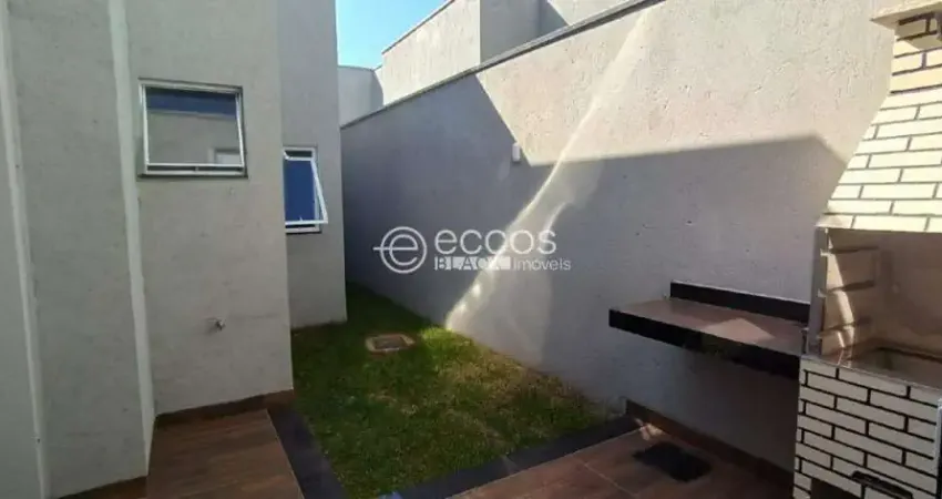 Casa à venda, 2 quartos, 1 suíte, 2 vagas, Laranjeiras - Uberlândia/MG