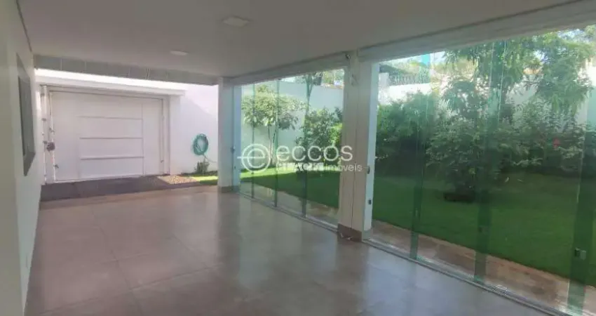 Casa à venda, 4 quartos, 4 suítes, 1 vaga, City Uberlândia - Uberlândia/MG