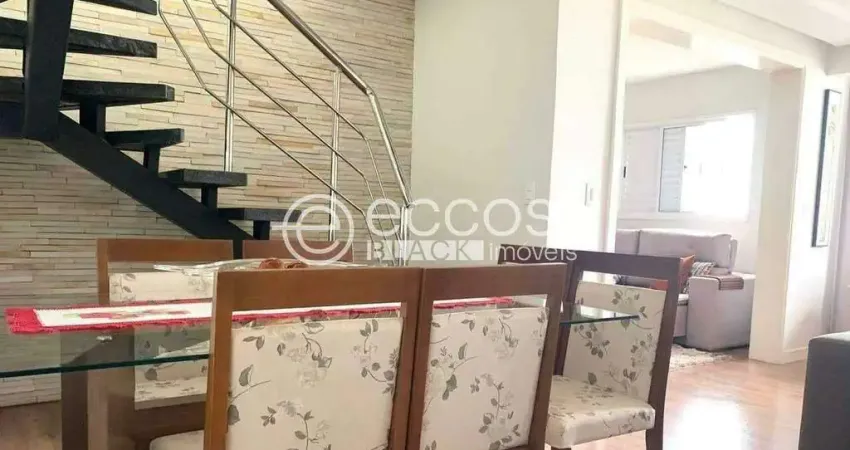 Apartamento à venda, 3 quartos, 2 suítes, 2 vagas, Santa Mônica - Uberlândia/MG