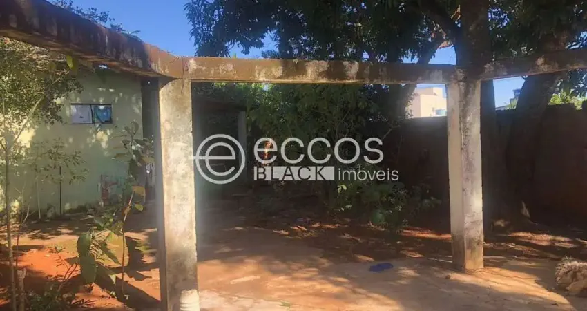 Chácara à venda, 3 quartos, 1 suíte, mansões aeroporto - uberlândia/mg