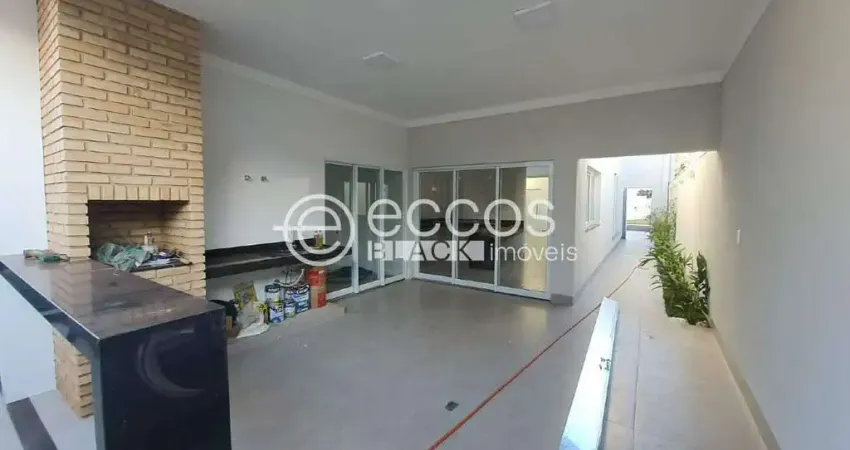 Casa em condomínio à venda, 3 quartos, 3 suítes, 4 vagas, novo mundo - uberlândia/mg