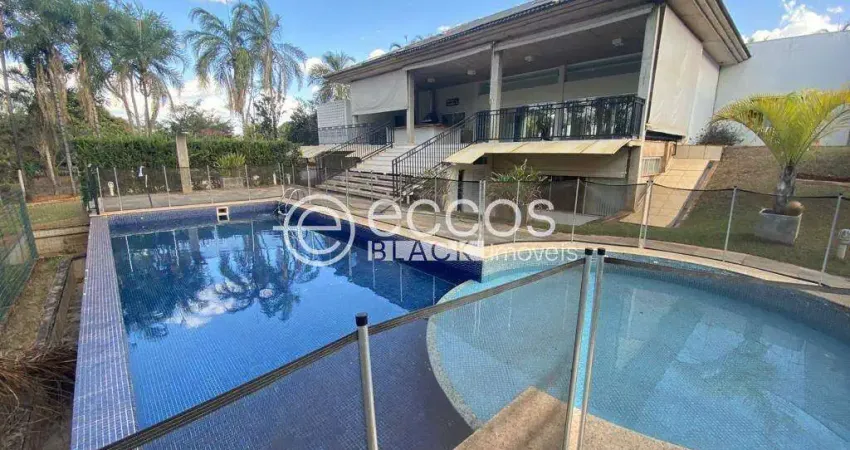 Casa em condomínio para aluguel, 6 quartos, 3 suítes, 4 vagas, tocantins - uberlândia/mg