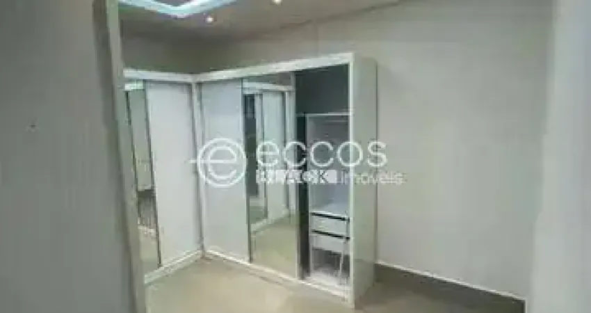 Casa à venda, 3 quartos, 1 suíte, 2 vagas, presidente roosevelt - uberlândia/mg