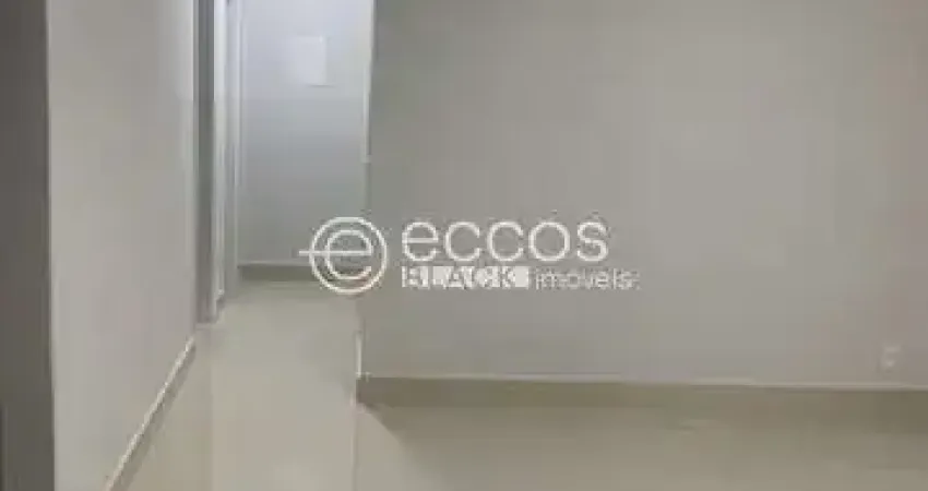 Casa à venda, 3 quartos, 1 suíte, 3 vagas, segismundo pereira - uberlândia/mg