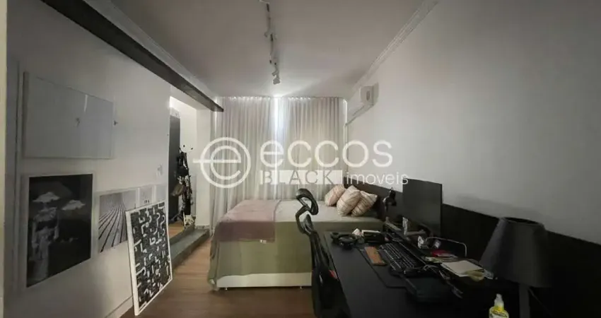 Casa com 2 quartos à venda na Rua Imperatriz Leopoldina, 113, Tubalina, Uberlândia