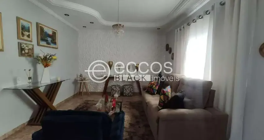 Casa à venda, 3 quartos, 1 suíte, 4 vagas, jardim patrícia - uberlândia/mg