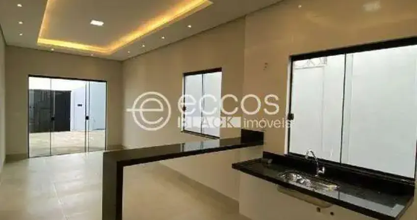 Casa à venda, 2 quartos, 1 suíte, 3 vagas, Laranjeiras - Uberlândia/MG