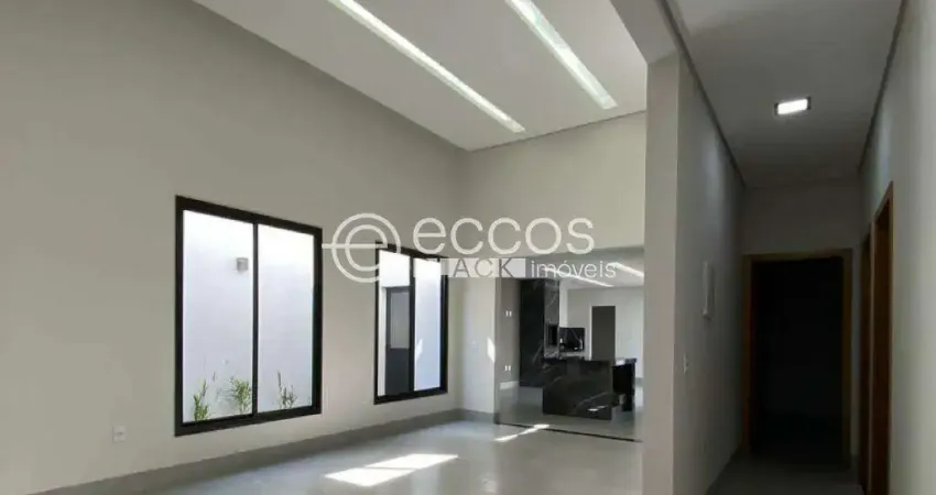 Casa à venda, 3 quartos, 1 suíte, 2 vagas, Alto Umuarama - Uberlândia/MG