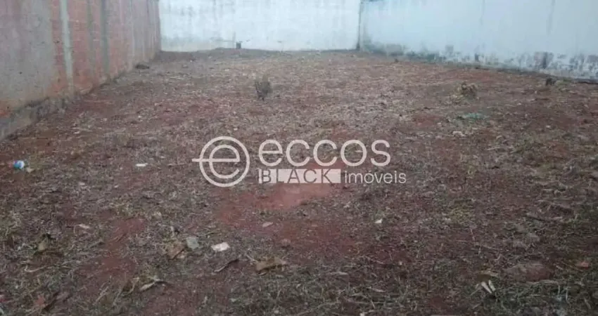 Terreno à venda na Rua João Catanduva, 118, Santa Mônica, Uberlândia
