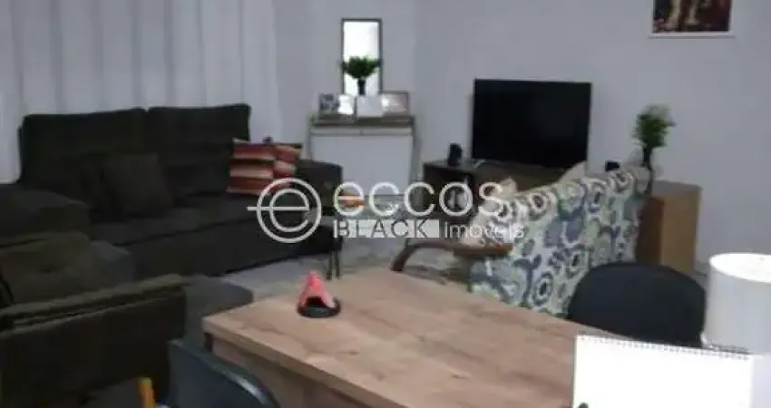 Casa com 3 quartos à venda na Rua Ilidio Rocha, 192, Taiaman, Uberlândia