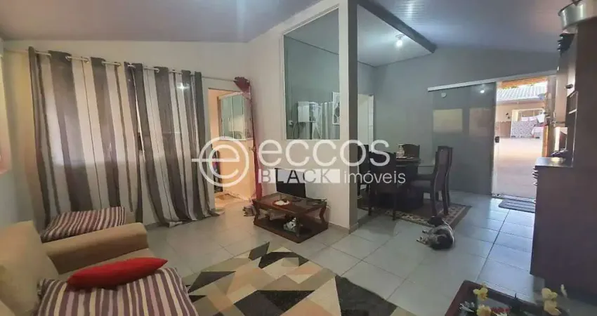 Casa à venda, 3 quartos, 1 suíte, 2 vagas, shopping park - uberlândia/mg